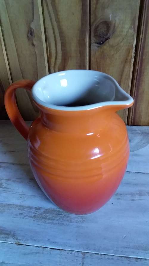 Le Creuset Glazed Stoneware Serving Pitcher 0.6lt - Relisted due to Non-paying Buyer