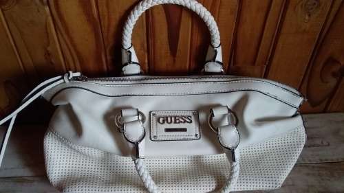 Genuine GUESS Pre-used Handbag in Good Condition