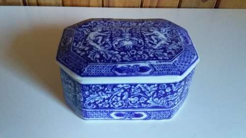 Solid Decorative Ceramic Trinket Holder