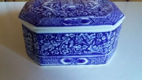 Solid Decorative Ceramic Trinket Holder