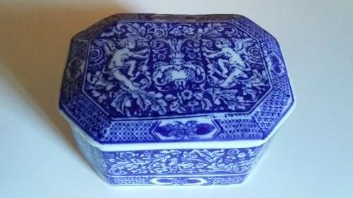 Solid Decorative Ceramic Trinket Holder