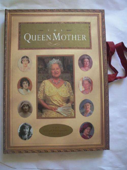 The Queen Mother - A Special Photographic Celebration