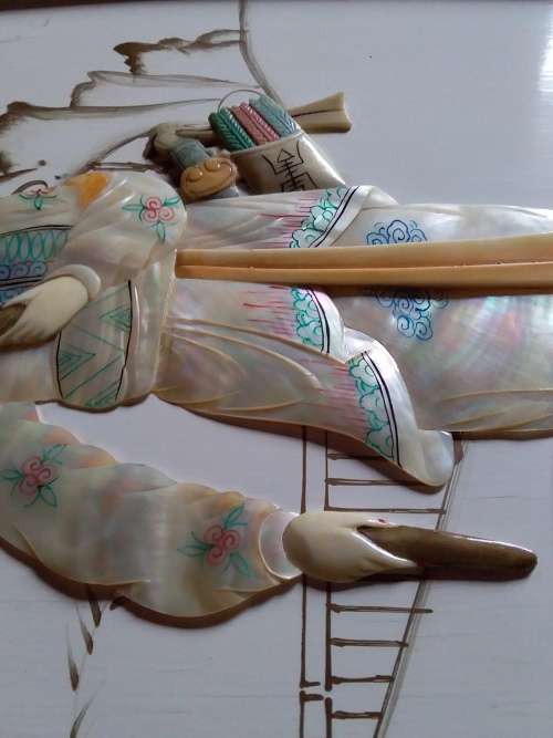 Large Oval 2D Art Impression of Oriental Lady