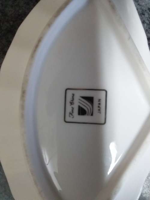 Fine China Japan Fan Shaped Dish