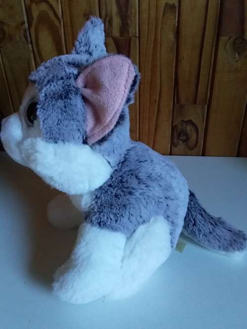 Soft and Cuddly Dan Dee Soft Toy