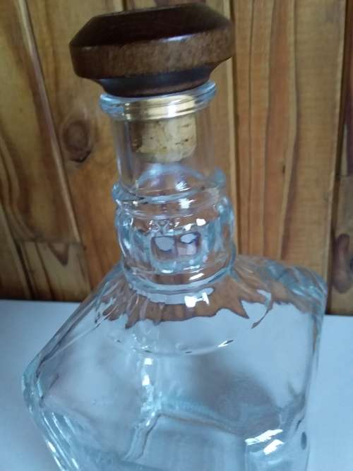 *Nice* Jack Daniels 750ml Glass Decanter with Branded Stopper