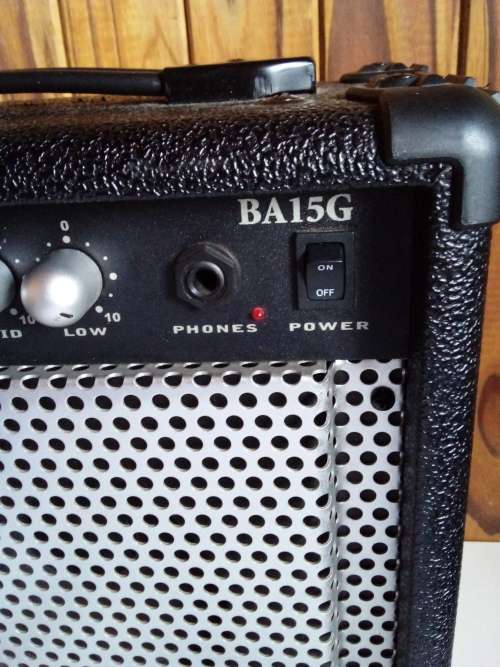 Bucklay BA15G Amplifier