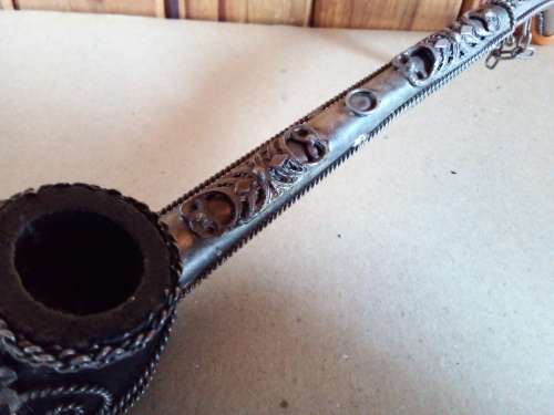Decorative Long Metal Smoking Pipe with Wood Cup