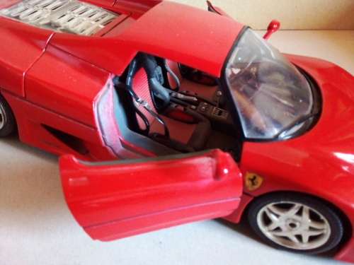 Burago Ferrari F50 Scale 1:18 Diecast - Made in Italy