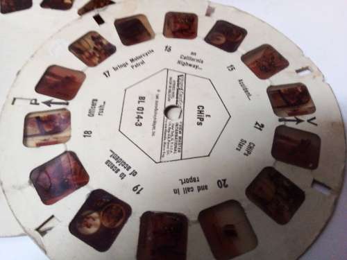 Old 3D Viewmaster with 3 Slides