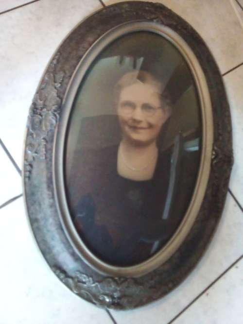 Large Vintage Decorated Oval Wooden Frame with Dome Glass