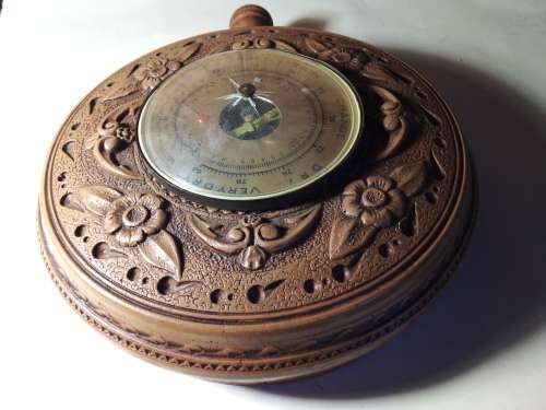 Weather Gauge in Decorative Frame for Spares (Damaged)