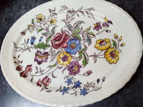 Solid Vernon Kilns from California `May Flower` Platter (S18)