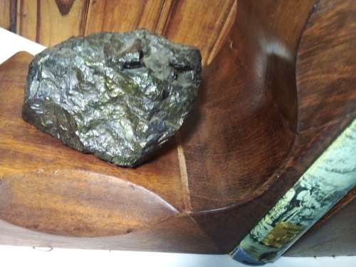 Vintage Pair of Solid & Heavy Wooden Bookends with Mineral Rocks