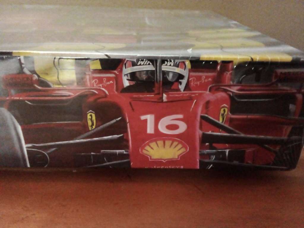 1500 Piece Puzzle - Grand Prix  Racing Car