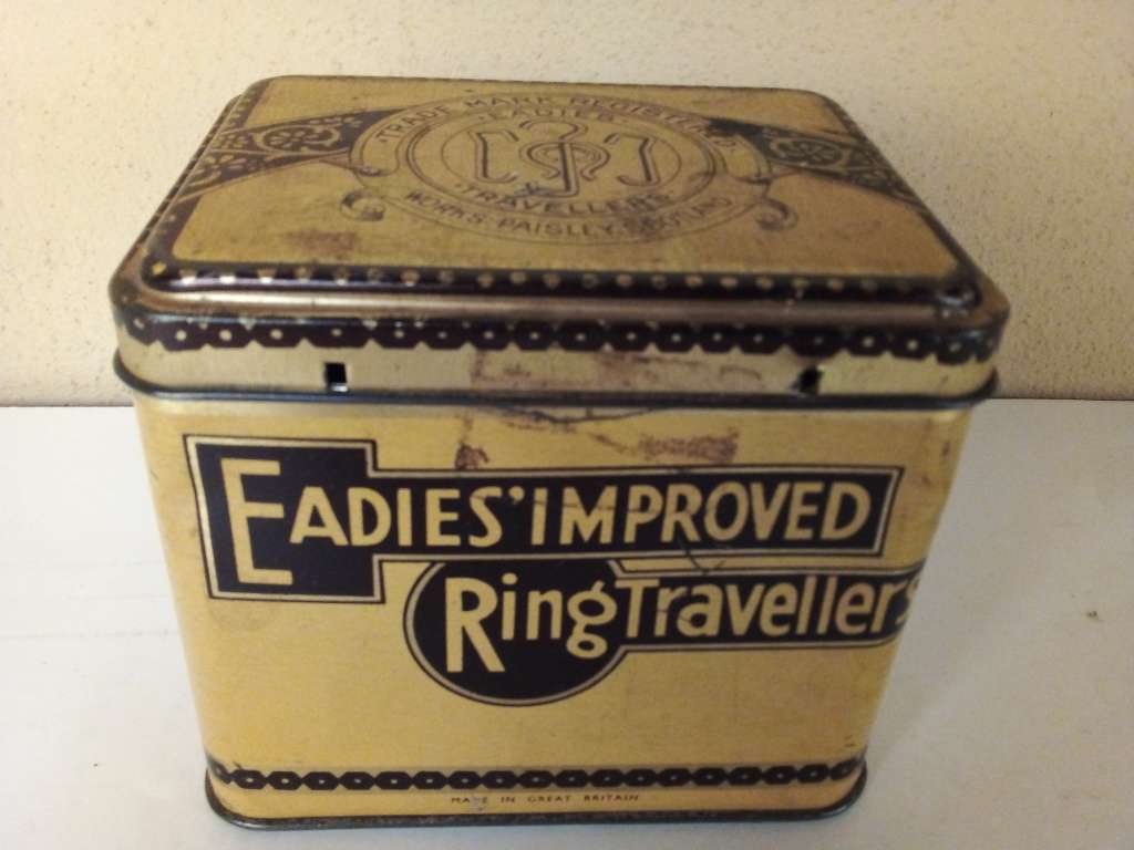 Vintage Ring Travellers Tin