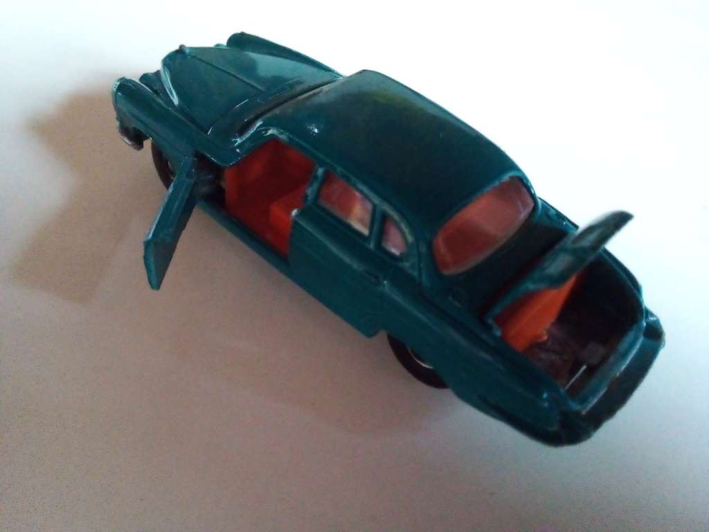 Road-Master Flyers Supercars Jaguar MK X Die Cast (SP208)