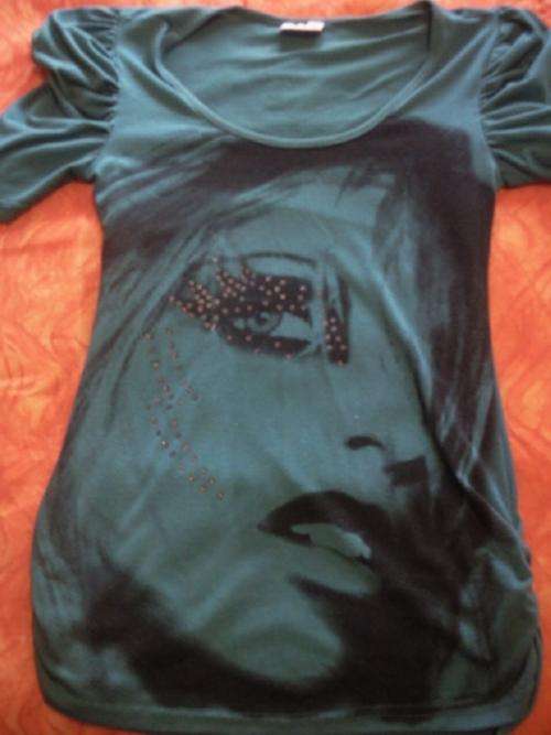 Ladies Casual Short Sleeve T-Shirt - Size Small