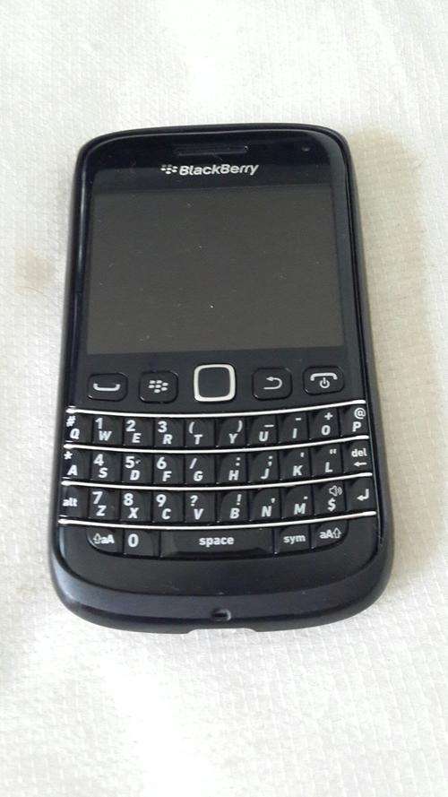 BlackBerry Bold 9790 & Accessories