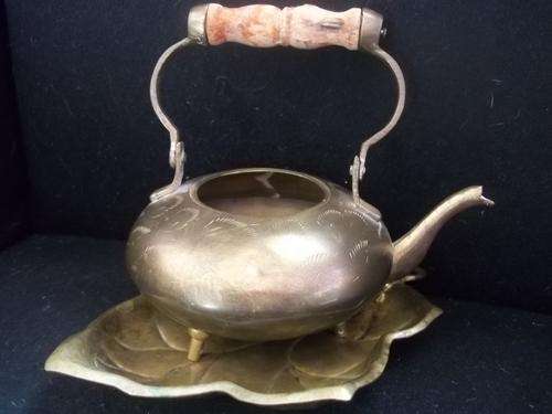 HEAVY KETLE AND ASTRY BRASS COPPER ITEM  COMBO ALL MUST GO