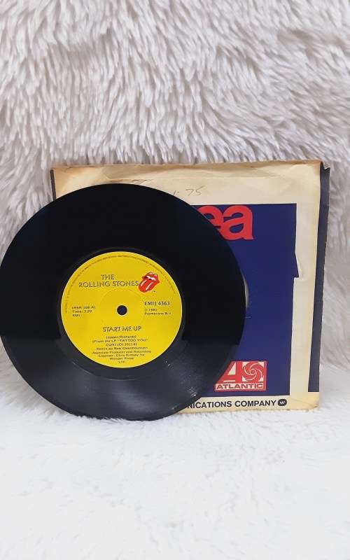 The Rolling Stones - Start me up 7` 45 RPM VINYL LP Single