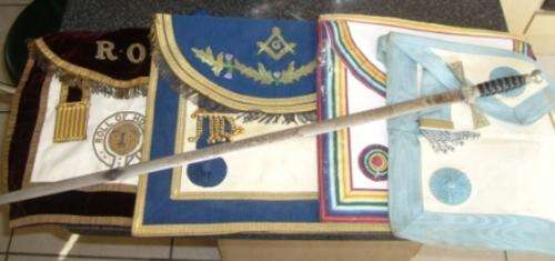 WOW!!! VINTAGE WILKINSON MASONIC SWORD AND 4 OTHER MASONIC ITEMS