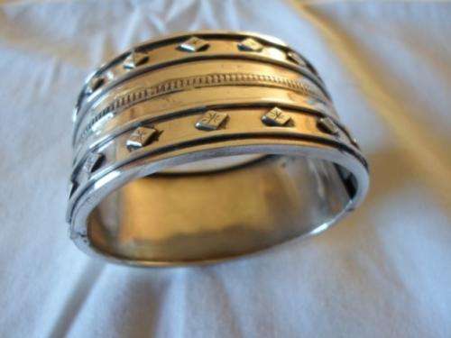 STUNNING!!! HUGE STERLING SILVER CLIP BANGLE CIRCA 1950'S