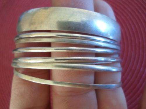 WOW!!! COLLECTION OF 7 X VINTAGE STERLING SILVER BANGLES