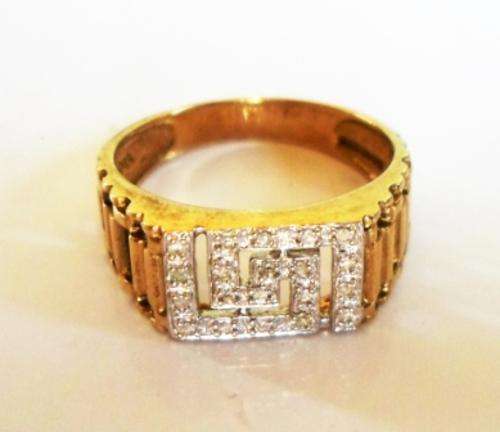 AWESOME!!!! HALLMARKED SHEFFIELD 9CT GOLD & 20 X 0.01CT DIAMOND MENS RING 4,4g PERFECT CONDITION!!!