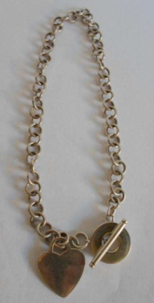 AMAZING!! CHUNKY HEAVY STERLING SILVER NECKLACE WITH HEART PENDANT, STUNNING!! 444mm X 10mm 55.9gr