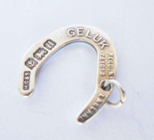RARE!! LARGE AFRIKAANS "GELUK" 1932 BIRMINGHAM SILVER HORSE SHOE CHARM