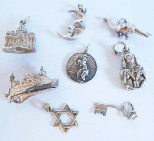 WOW!! COLLECTION OF 8 VINTAGE STERLING SILVER CHARMS 1 IS MECHANICAL STEAM BOAT 20.1gr