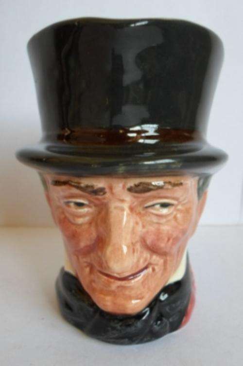 WOW!! MID SIZE ROYAL DOULTON JOHN PEEL TOBY JUG