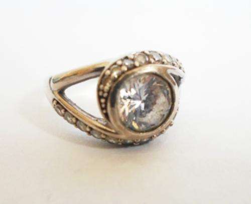 STUNNING!! SPARKLY STERLING SILVER & MULTIPLE CZ RING SIZE P WOW!! WOW!!