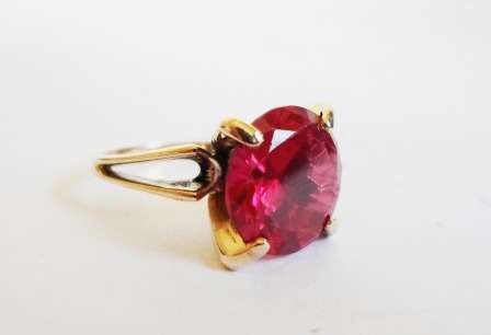 MAGNIFICENT!! LARGE VINTAGE 9ct YELLOW GOLD & 5ct+ RUBY RING SIZE M1/2 4.9gr