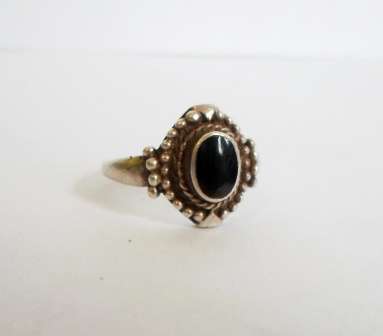 GORGEOUS!! VINTAGE STERLING SILVER & ONYX RING SIZE M 1/2, 3,2g LOOOOVELY!!!