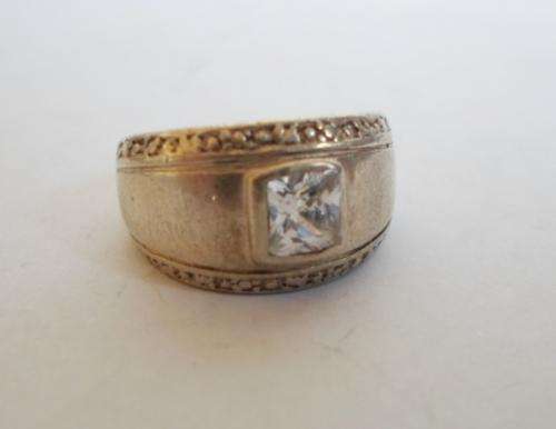 BEAUTIFUL!! VINTAGE STERLING SILVER & CZ RING SIZE M 4.3gr