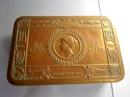 WOW!! CHRISTMAS 1914 WW1 CHOCOLATE TIN IN GOOD CONDITION, WOW!!