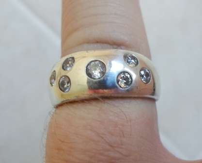 WOW!! BEAUTIFUL STERLING SILVER & CZ RING 3,6g WOW!! WOW!!