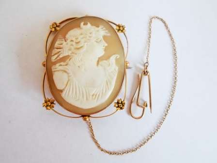 WOW!! SPECTACULAR LARGE VICTORIAN 9ct GOLD SHELL CAMEO BROOCH CIRCA 1890's 12,6g WOW!!