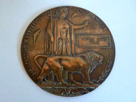 WOW!! BRONZE WW1 DEATH PENNY 'ARTHUR JAMES MILNE' CAPTAIN OF SA MEDICAL CORPS WOW!! WOW!!