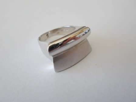 MAGNIFICENT!! CHUNKY STERLING SILVER RING WITH FABULOUS DESIGN MAKERS MARK NF 7,5g SIZE Q1/2