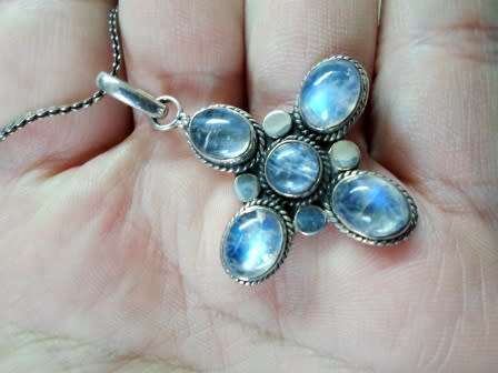 WOW!! LARGE STERLING SILVER MOONSTONE PENDANT & CHAIN 11,5g  GORGEOUS!! WOW!!