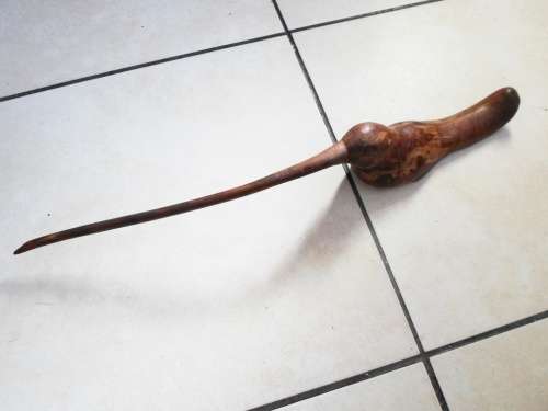 AMAZING!!  DRIFTWOOD SCULPTURE OF HUMMIMGBIRD SIGNED P.V.S '2000 LOOKS LIKE A REALLY GOOD PIECE!!