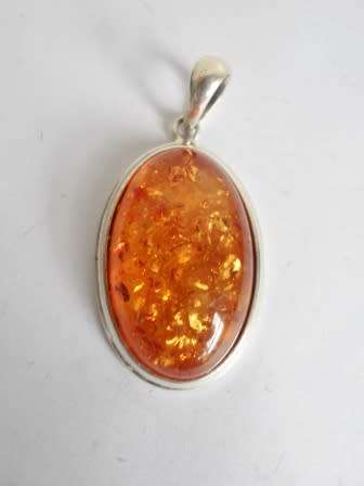 SPECTACULAR!! LARGE STERLING SILVER HONEY BALTIC AMBER PENDANT 7,1g VALUE R1250