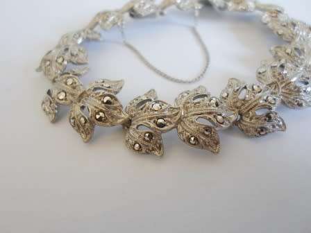 EXQUISITE!! STERLING SILVER, MARCASITE BRACELET CIRCA 1950's 20,1g VALUE R1200 WOW!!