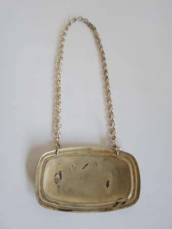 LOVELY!! VINTAGE SA STERLING SILVER DECANTER LABEL 15,6g WOW!!