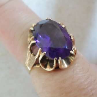 BREATHTAKING!! BIRMINGHAM 9ct GOLD 5,00ct AMETHYST RING BY W&G   4,0g  VALUE R4500  STUNNING!!
