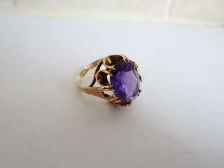 BREATHTAKING!! BIRMINGHAM 9ct GOLD 5,00ct AMETHYST RING BY W&G   4,0g  VALUE R4500  STUNNING!!