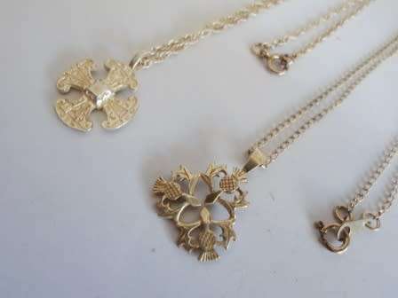 WOW!! 2 X VINTAGE STERLING SILVER CELTIC PENDANTS WITH CHAINS 6,6g  WOW!!